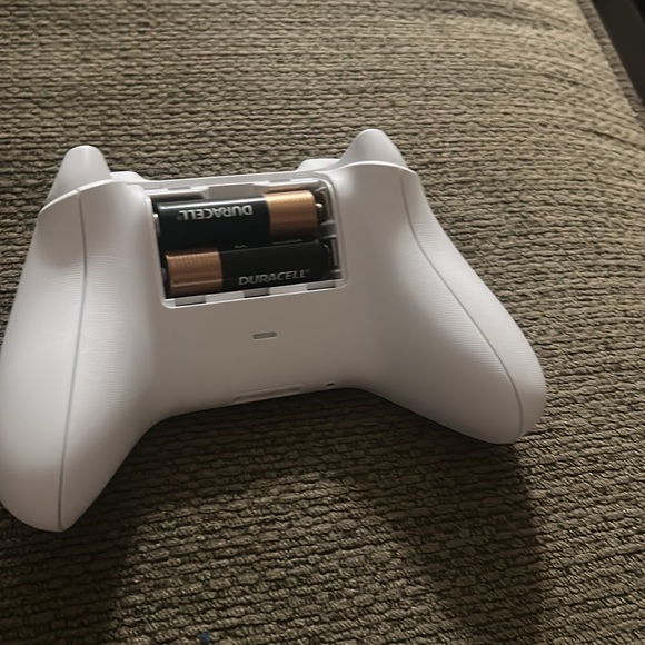 Xbox controller, xbox, brand new, comes with box - Picture 2 of 2